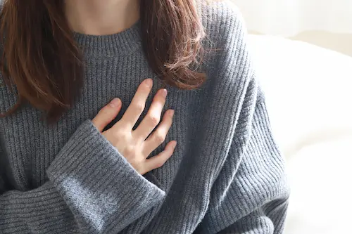 地下鉄バスセンター前駅・大通駅より徒歩1分の心療内科・精神科・睡眠外来 30年以上精神医療に従事してきた女性医師による診療