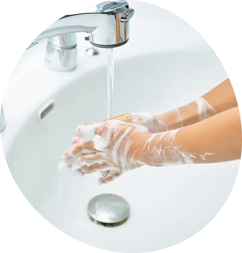 地下鉄バスセンター前駅・大通駅より徒歩1分の心療内科・精神科・睡眠外来 30年以上精神医療に従事してきた女性医師による診療